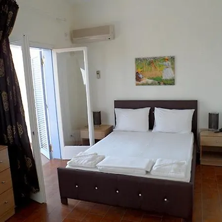 Ionian Beach And Hotel 3*